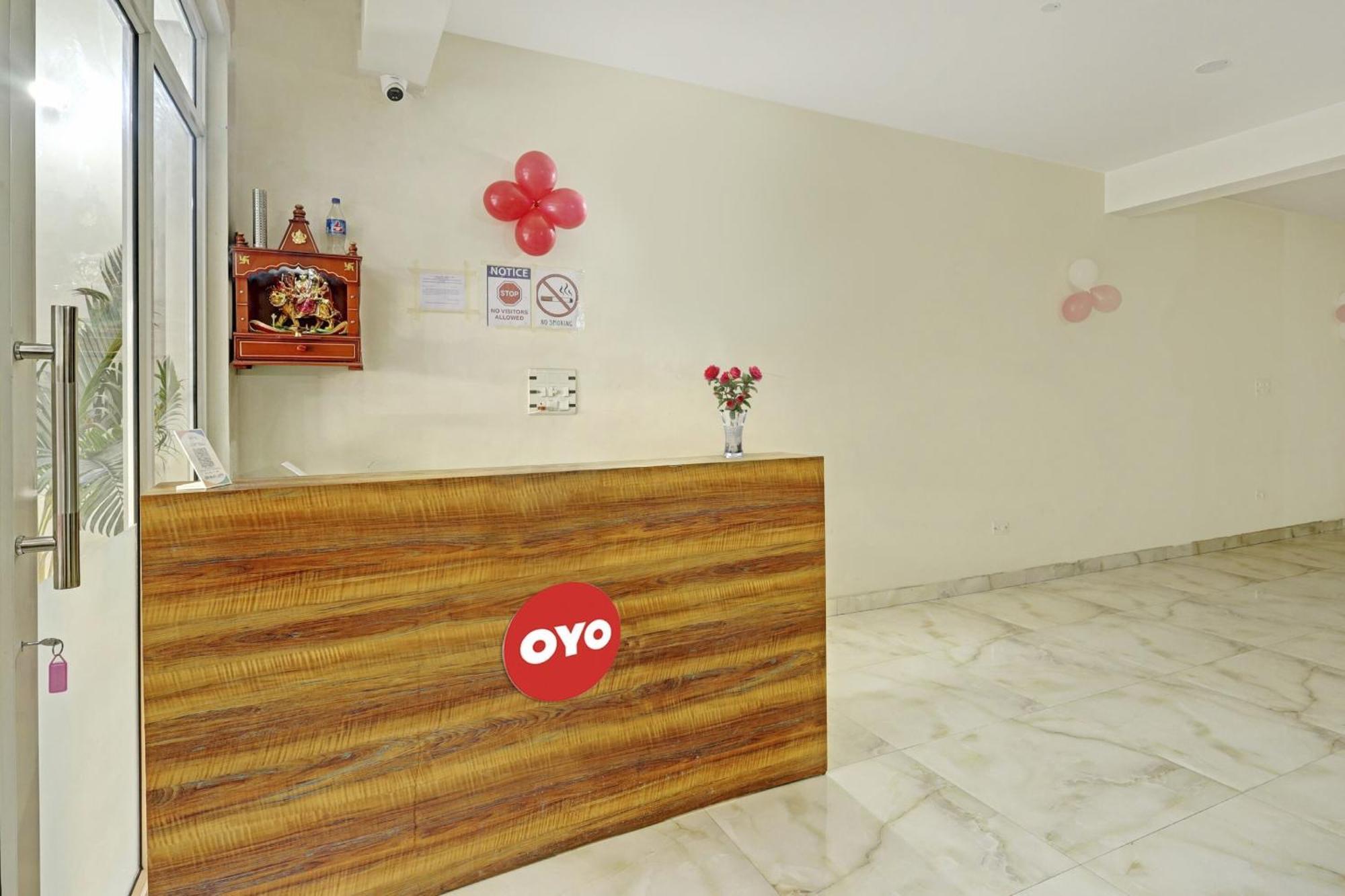 Hotel O A.K Palace New Delhi Extérieur photo